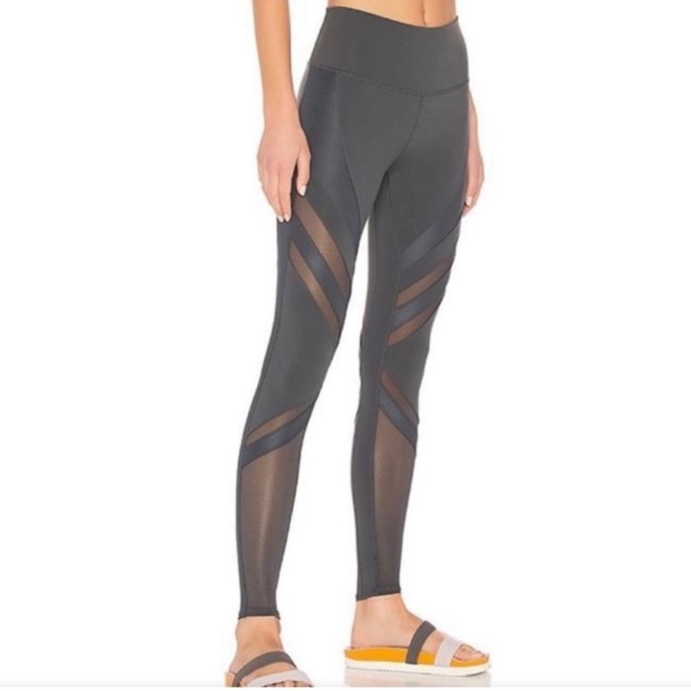 ALO Epic High Rise Leggings
